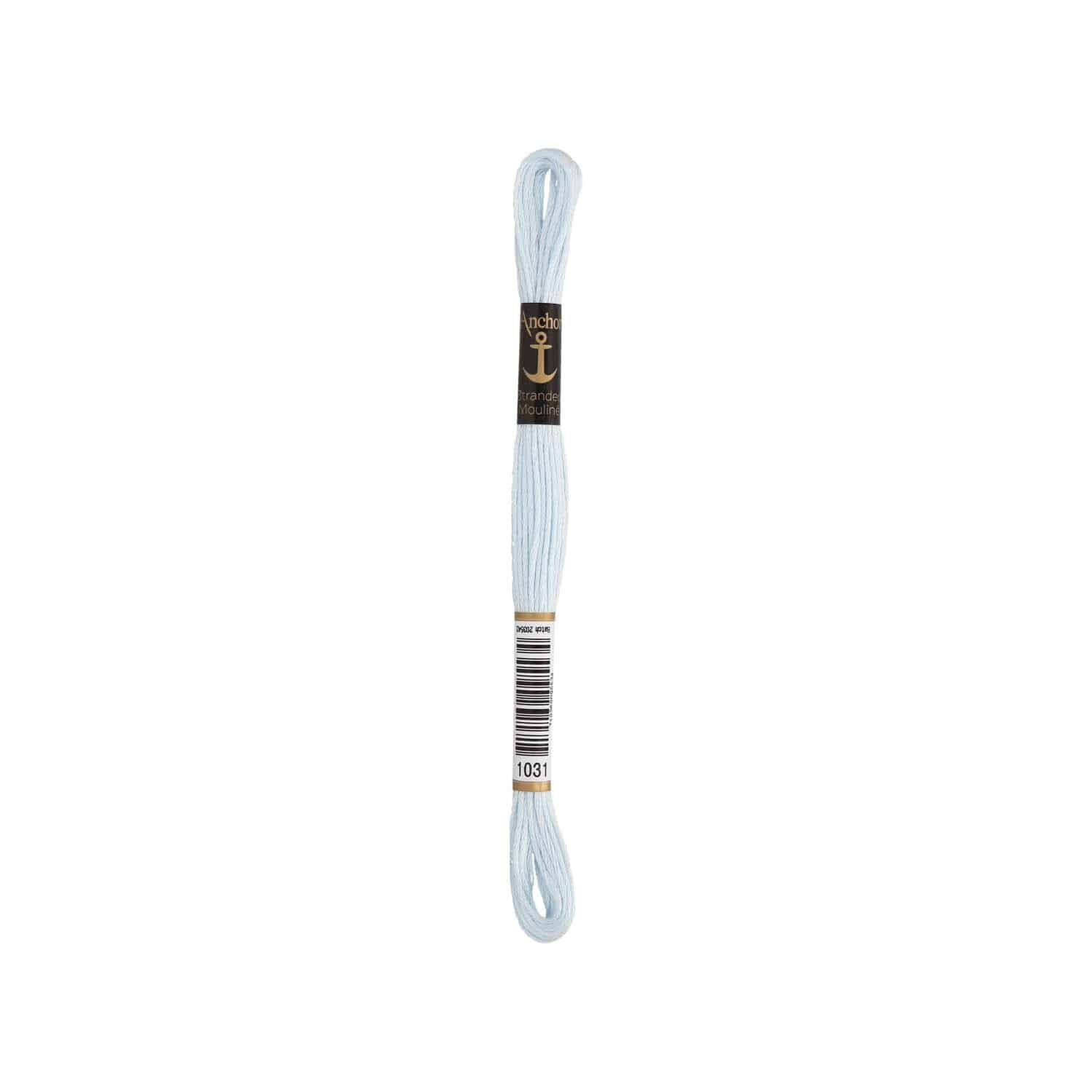 Anchor Coats Sticktwist 8m 01031 Blasshellblau